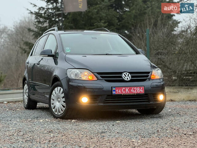 Сірий Фольксваген Golf Plus, об'ємом двигуна 1.4 л та пробігом 184 тис. км за 6250 $, фото 1 на Automoto.ua