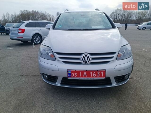 Сірий Фольксваген Golf Plus, об'ємом двигуна 1.4 л та пробігом 159 тис. км за 6850 $, фото 1 на Automoto.ua