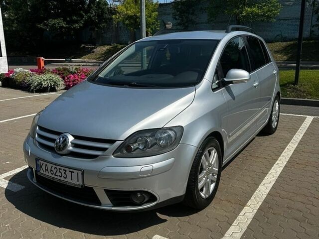 Сірий Фольксваген Golf Plus, об'ємом двигуна 1.39 л та пробігом 189 тис. км за 6900 $, фото 1 на Automoto.ua
