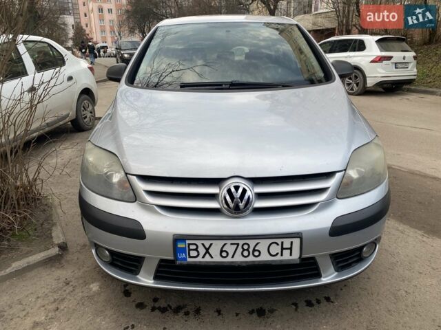 Сірий Фольксваген Golf Plus, об'ємом двигуна 1.6 л та пробігом 254 тис. км за 6999 $, фото 1 на Automoto.ua