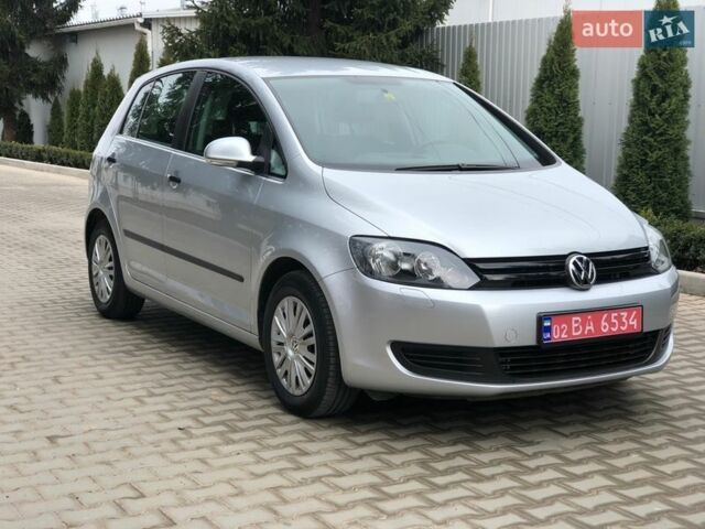 Серый Фольксваген Гольф Плюс, объемом двигателя 1.4 л и пробегом 150 тыс. км за 7300 $, фото 1 на Automoto.ua