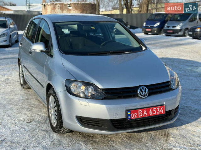 Серый Фольксваген Гольф Плюс, объемом двигателя 1.4 л и пробегом 148 тыс. км за 7999 $, фото 1 на Automoto.ua