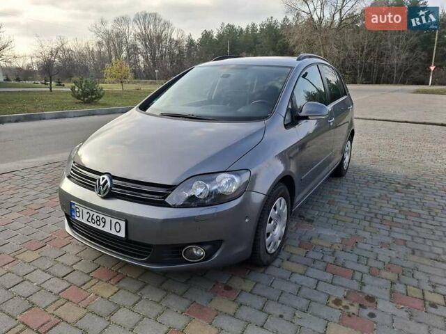 Серый Фольксваген Гольф Плюс, объемом двигателя 1.2 л и пробегом 241 тыс. км за 8300 $, фото 1 на Automoto.ua