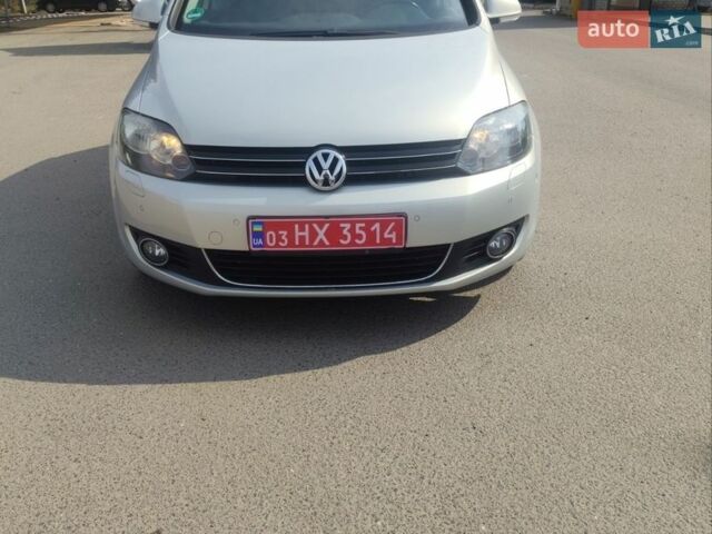 Серый Фольксваген Гольф Плюс, объемом двигателя 1.4 л и пробегом 240 тыс. км за 7600 $, фото 1 на Automoto.ua