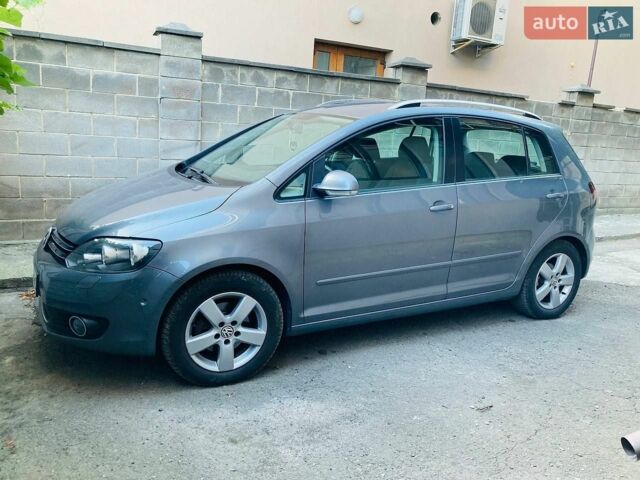 Сірий Фольксваген Golf Plus, об'ємом двигуна 1.6 л та пробігом 125 тис. км за 9000 $, фото 1 на Automoto.ua