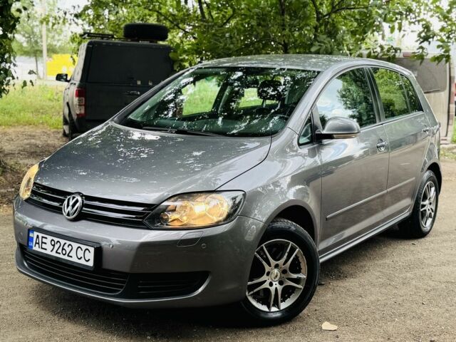 Сірий Фольксваген Golf Plus, об'ємом двигуна 1.4 л та пробігом 155 тис. км за 7500 $, фото 1 на Automoto.ua