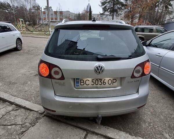 Сірий Фольксваген Golf Plus, об'ємом двигуна 1.97 л та пробігом 254 тис. км за 10500 $, фото 1 на Automoto.ua