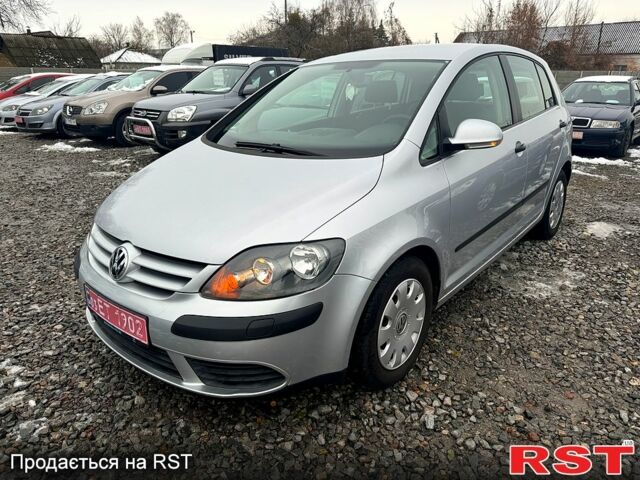 Сірий Фольксваген Golf Plus, об'ємом двигуна 16 л та пробігом 220 тис. км за 6300 $, фото 1 на Automoto.ua