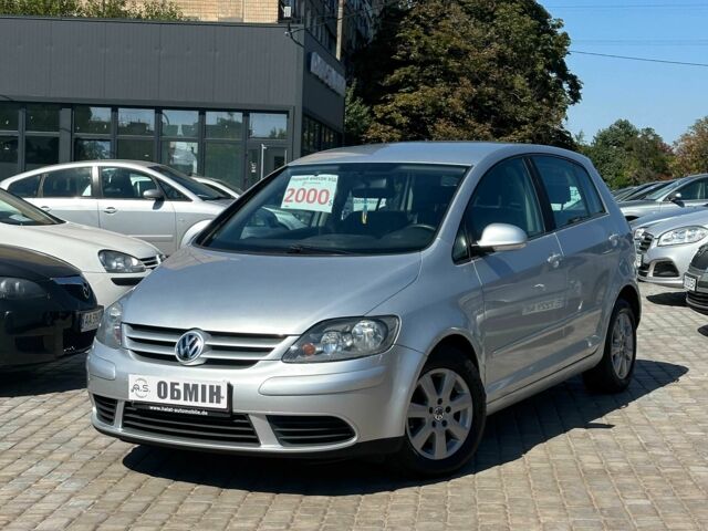 Сірий Фольксваген Golf Plus, об'ємом двигуна 1.6 л та пробігом 173 тис. км за 5997 $, фото 1 на Automoto.ua
