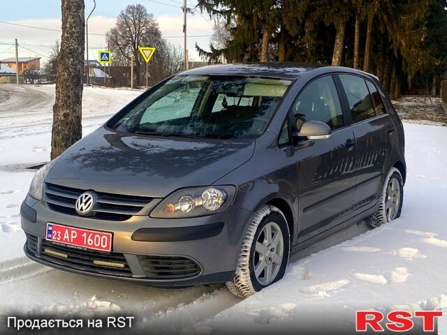 Серый Фольксваген Гольф Плюс, объемом двигателя 1.6 л и пробегом 184 тыс. км за 6100 $, фото 1 на Automoto.ua