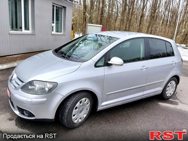 Сірий Фольксваген Golf Plus, об'ємом двигуна 1.6 л та пробігом 214 тис. км за 6000 $, фото 1 на Automoto.ua