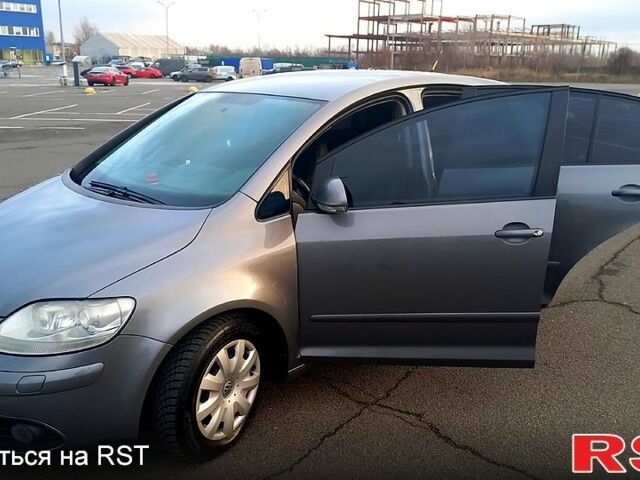 Сірий Фольксваген Golf Plus, об'ємом двигуна 1.4 л та пробігом 255 тис. км за 6500 $, фото 1 на Automoto.ua