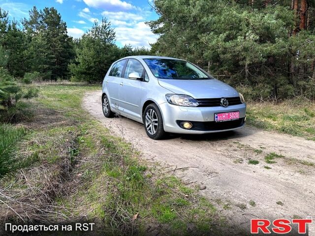 Серый Фольксваген Гольф Плюс, объемом двигателя 1.4 л и пробегом 190 тыс. км за 6800 $, фото 1 на Automoto.ua