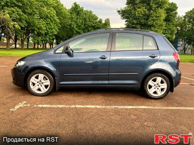 Сірий Фольксваген Golf Plus, об'ємом двигуна 1.6 л та пробігом 190 тис. км за 7700 $, фото 1 на Automoto.ua