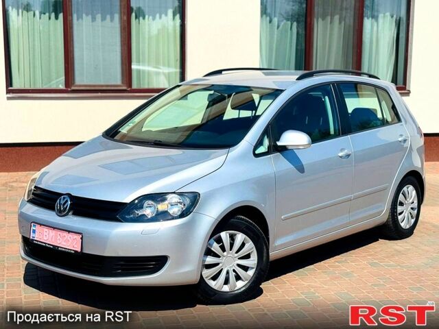 Сірий Фольксваген Golf Plus, об'ємом двигуна 1.4 л та пробігом 180 тис. км за 7500 $, фото 1 на Automoto.ua