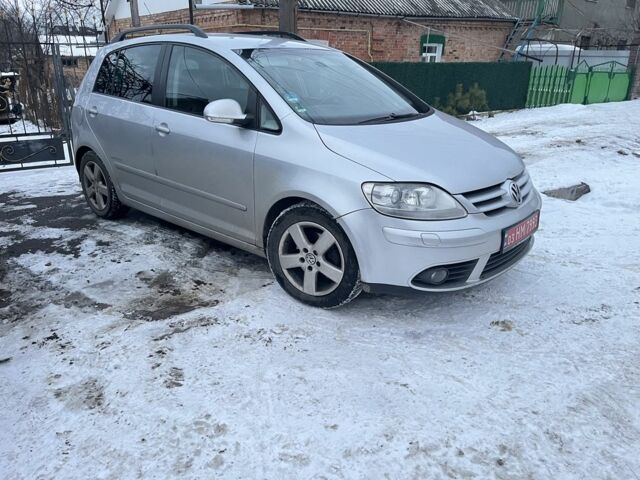 Сірий Фольксваген Golf Plus, об'ємом двигуна 1.4 л та пробігом 200 тис. км за 6300 $, фото 1 на Automoto.ua