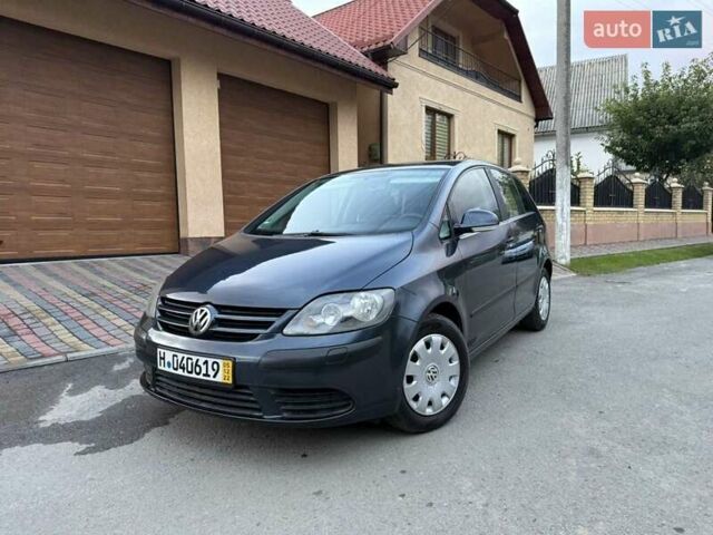 Синій Фольксваген Golf Plus, об'ємом двигуна 0 л та пробігом 222 тис. км за 4850 $, фото 1 на Automoto.ua