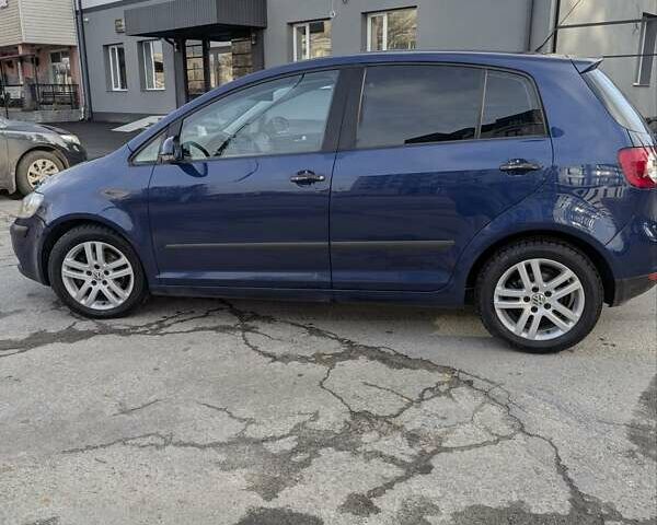 Синій Фольксваген Golf Plus, об'ємом двигуна 1.6 л та пробігом 247 тис. км за 6700 $, фото 1 на Automoto.ua