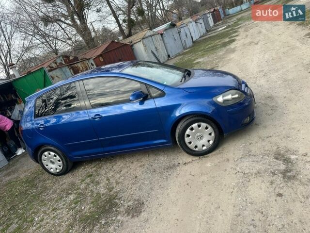 Синій Фольксваген Golf Plus, об'ємом двигуна 1.6 л та пробігом 208 тис. км за 5200 $, фото 1 на Automoto.ua