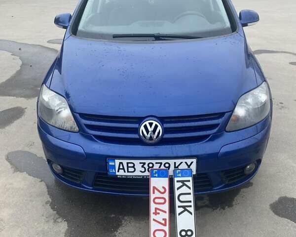 Синий Фольксваген Гольф Плюс, объемом двигателя 1.6 л и пробегом 215 тыс. км за 5400 $, фото 1 на Automoto.ua