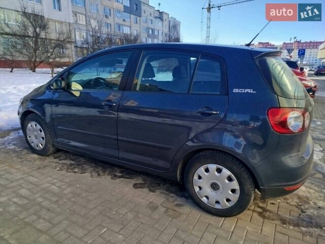 Синій Фольксваген Golf Plus, об'ємом двигуна 1.6 л та пробігом 225 тис. км за 5888 $, фото 1 на Automoto.ua