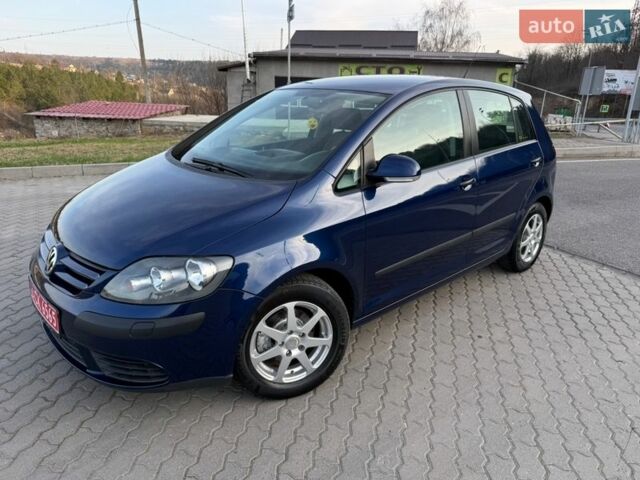 Синий Фольксваген Гольф Плюс, объемом двигателя 1.6 л и пробегом 180 тыс. км за 5999 $, фото 1 на Automoto.ua