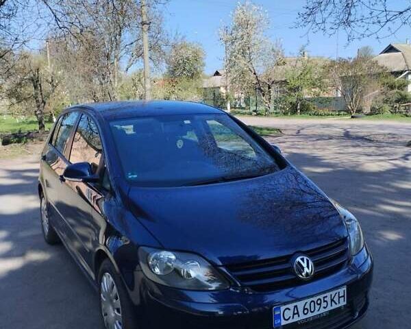 Синій Фольксваген Golf Plus, об'ємом двигуна 1.6 л та пробігом 230 тис. км за 6599 $, фото 1 на Automoto.ua