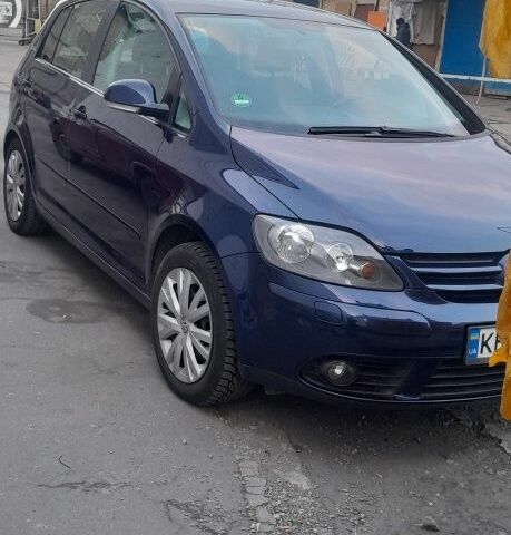 Синій Фольксваген Golf Plus, об'ємом двигуна 1.4 л та пробігом 230 тис. км за 5600 $, фото 1 на Automoto.ua