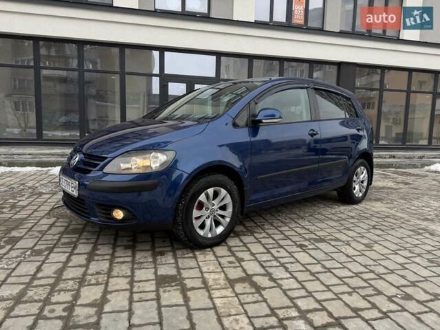 Синій Фольксваген Golf Plus, об'ємом двигуна 1.6 л та пробігом 303 тис. км за 6850 $, фото 1 на Automoto.ua