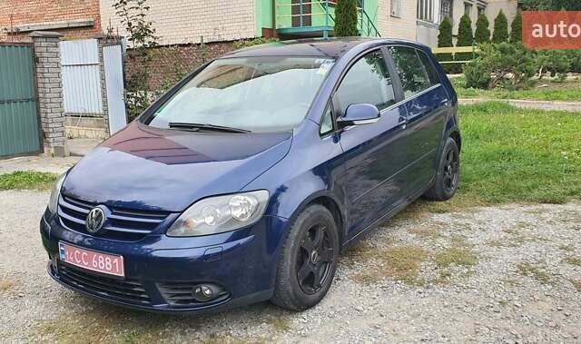 Синій Фольксваген Golf Plus, об'ємом двигуна 1.6 л та пробігом 186 тис. км за 5500 $, фото 1 на Automoto.ua
