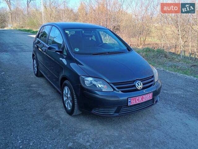 Синій Фольксваген Golf Plus, об'ємом двигуна 1.6 л та пробігом 225 тис. км за 5500 $, фото 1 на Automoto.ua