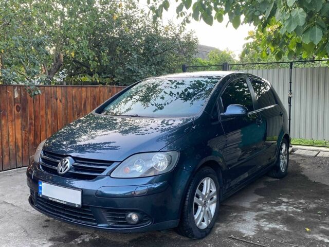 Синий Фольксваген Гольф Плюс, объемом двигателя 1.39 л и пробегом 261 тыс. км за 4786 $, фото 1 на Automoto.ua