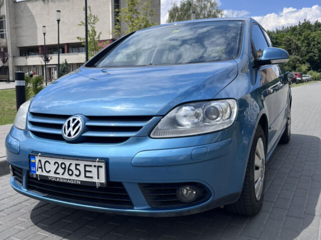 Синій Фольксваген Golf Plus, об'ємом двигуна 1.6 л та пробігом 272 тис. км за 5800 $, фото 1 на Automoto.ua