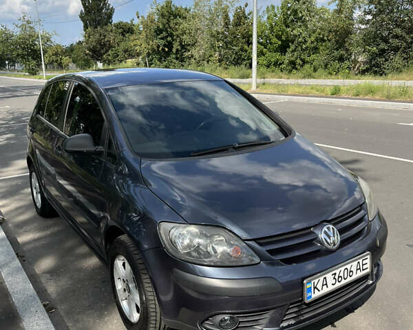 Синий Фольксваген Гольф Плюс, объемом двигателя 1.6 л и пробегом 276 тыс. км за 6200 $, фото 1 на Automoto.ua