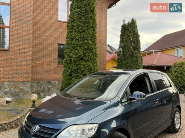 Синий Фольксваген Гольф Плюс, объемом двигателя 1.4 л и пробегом 230 тыс. км за 6400 $, фото 1 на Automoto.ua