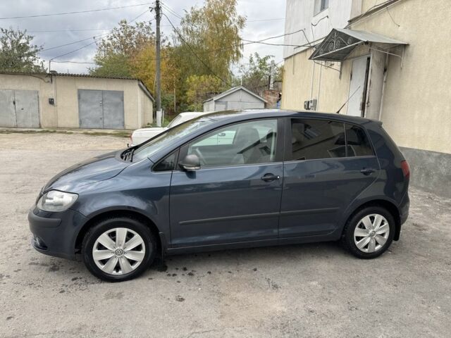 Синий Фольксваген Гольф Плюс, объемом двигателя 1.6 л и пробегом 191 тыс. км за 5999 $, фото 1 на Automoto.ua