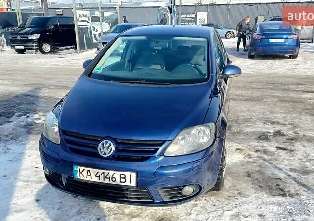 Синій Фольксваген Golf Plus, об'ємом двигуна 1.6 л та пробігом 297 тис. км за 4500 $, фото 1 на Automoto.ua