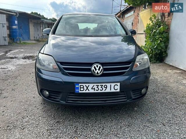 Синій Фольксваген Golf Plus, об'ємом двигуна 1.39 л та пробігом 230 тис. км за 6500 $, фото 1 на Automoto.ua