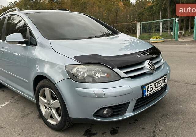 Синий Фольксваген Гольф Плюс, объемом двигателя 1.4 л и пробегом 298 тыс. км за 7800 $, фото 1 на Automoto.ua