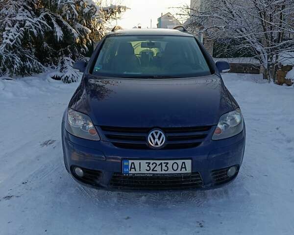 Синий Фольксваген Гольф Плюс, объемом двигателя 1.4 л и пробегом 206 тыс. км за 7000 $, фото 1 на Automoto.ua