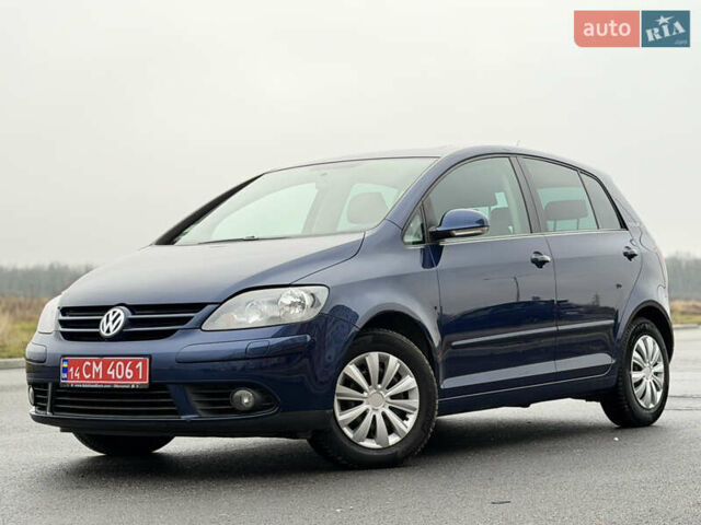 Синій Фольксваген Golf Plus, об'ємом двигуна 1.6 л та пробігом 153 тис. км за 7650 $, фото 1 на Automoto.ua