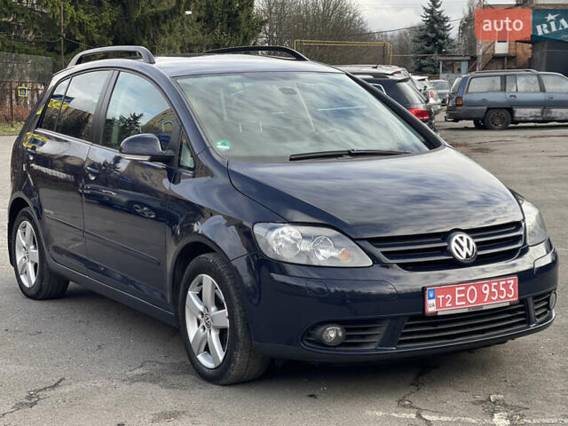 Синій Фольксваген Golf Plus, об'ємом двигуна 1.4 л та пробігом 268 тис. км за 6850 $, фото 1 на Automoto.ua