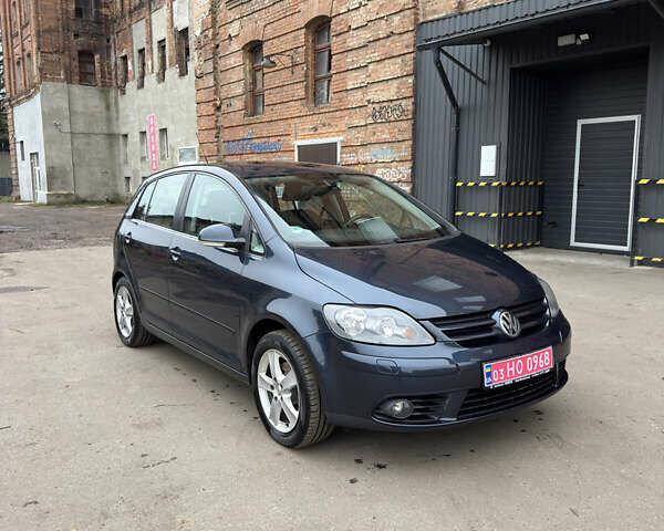 Синий Фольксваген Гольф Плюс, объемом двигателя 1.6 л и пробегом 169 тыс. км за 6899 $, фото 1 на Automoto.ua