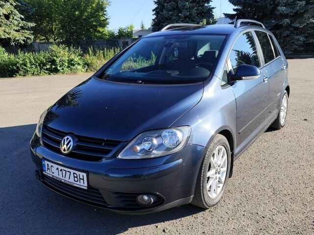 Синій Фольксваген Golf Plus, об'ємом двигуна 1.4 л та пробігом 209 тис. км за 6500 $, фото 1 на Automoto.ua