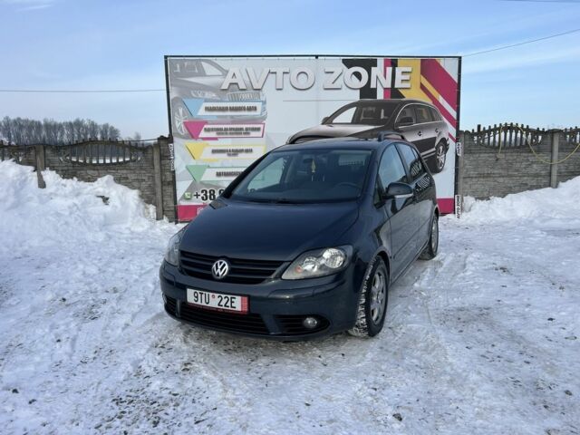 Синий Фольксваген Гольф Плюс, объемом двигателя 1.4 л и пробегом 226 тыс. км за 6999 $, фото 1 на Automoto.ua