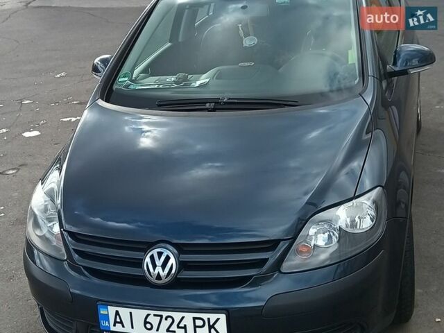 Синий Фольксваген Гольф Плюс, объемом двигателя 1.6 л и пробегом 277 тыс. км за 6500 $, фото 1 на Automoto.ua