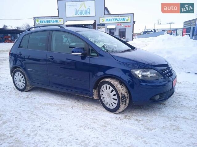 Синий Фольксваген Гольф Плюс, объемом двигателя 1.6 л и пробегом 182 тыс. км за 6200 $, фото 1 на Automoto.ua