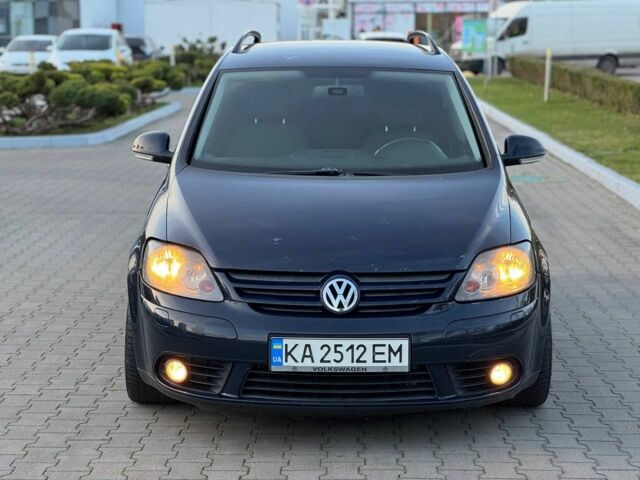 Синий Фольксваген Гольф Плюс, объемом двигателя 2 л и пробегом 215 тыс. км за 5999 $, фото 1 на Automoto.ua