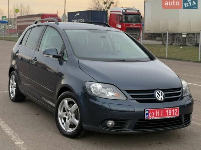 Синий Фольксваген Гольф Плюс, объемом двигателя 1.4 л и пробегом 158 тыс. км за 5699 $, фото 1 на Automoto.ua