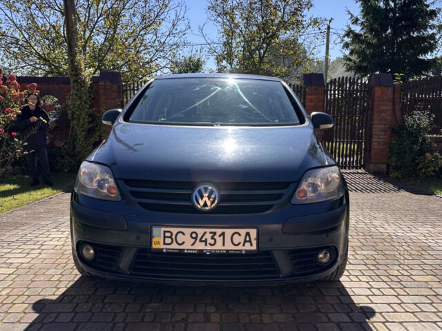 Синій Фольксваген Golf Plus, об'ємом двигуна 1.6 л та пробігом 233 тис. км за 7900 $, фото 1 на Automoto.ua
